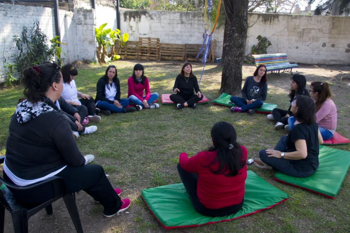 El Centro de Convivencia Barrial ubicado en Pje. Mburucuyá 951 bis (distrito Noroeste) adoptó el nombre de Espacio 11 La Tierrita en mayo de 2018, momento en que empezó a perfilar una nueva modalidad de trabajo y acción barrial, que apunta a fortalecer lo