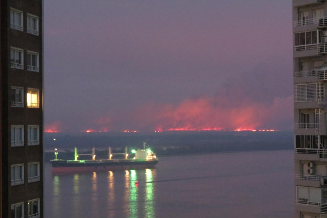 Volvió el humo a Rosario y el malestar de los rosarinos se hizo sentir nuevamente