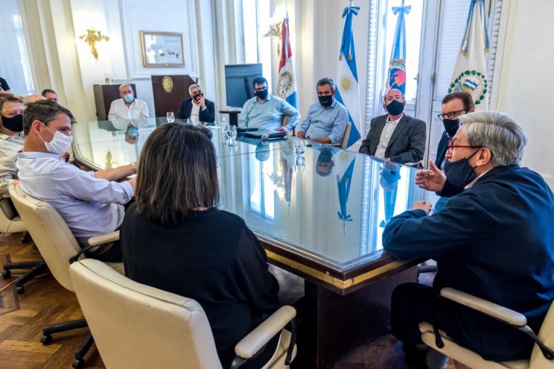 Javkin ratificó su compromiso con el desarrollo científico y tecnológico local