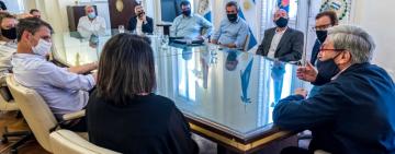 Javkin ratificó su compromiso con el desarrollo científico y tecnológico local