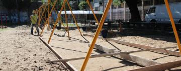 El municipio trabaja en la remodelación y puesta en valor de espacios verdes de la ciudad