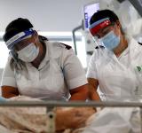 Al menos 3.000 enfermeras murieron por coronavirus y la mayoría se plantea dejar su puesto