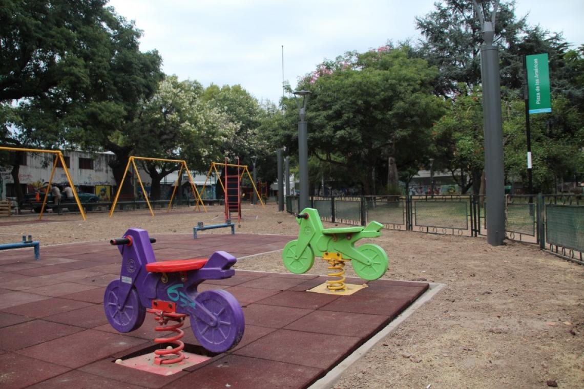 Ejemplo de trabajo en conjunto: se remodeló la Plaza de las Américas en barrio Luis Agote