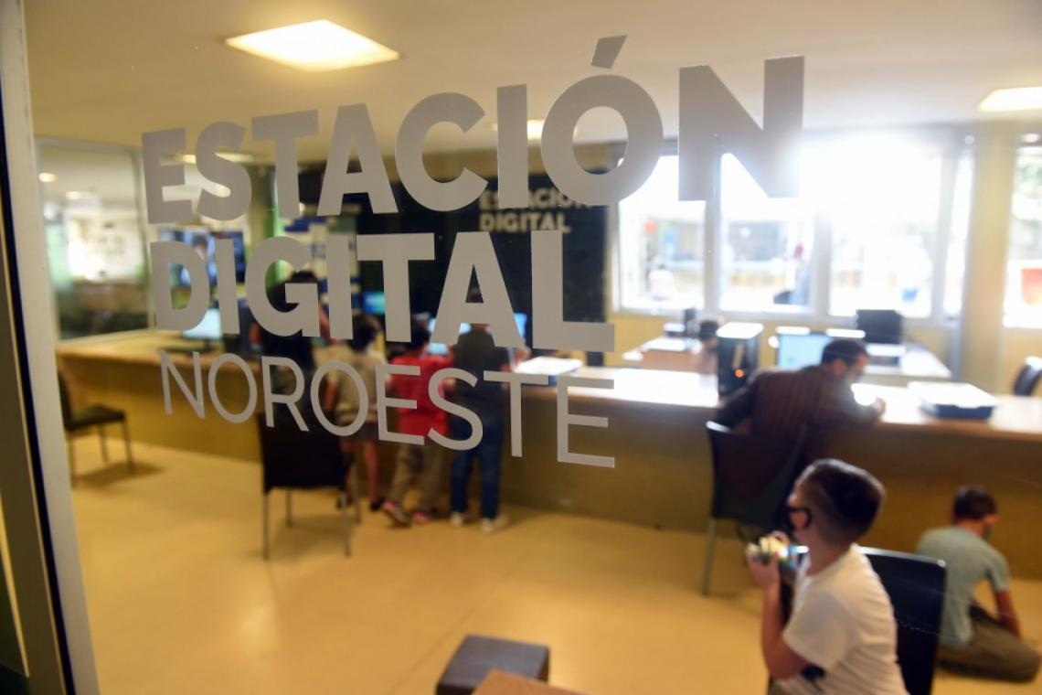 Estación Digital Noroeste: «Trabajar por la inclusión digital es pensar en el futuro de los pibes»