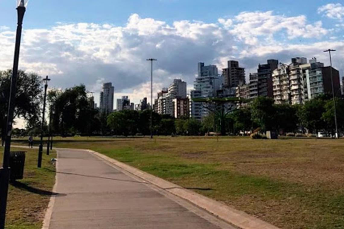 Bajo la temperatura, debido a los fuertes vientos del sur
