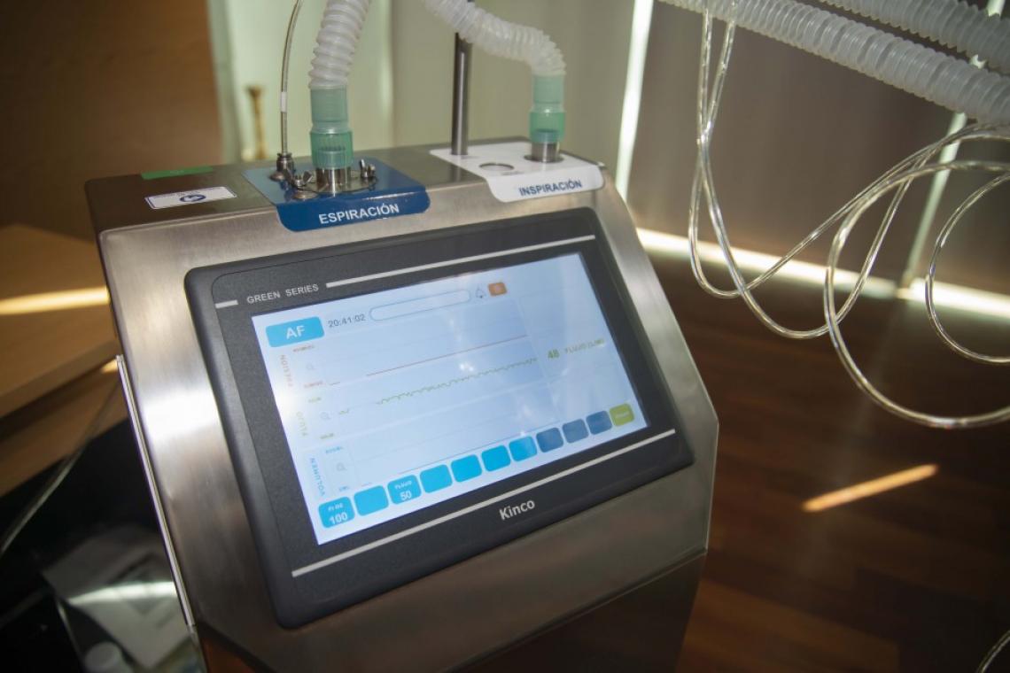 La UNR entregó al municipio 20 ventiladores de transición para asistir a pacientes con Covid-19