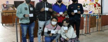 Dos centenares de jóvenes reciben su carnet de manipulación de alimentos a través del Nueva Oportunidad