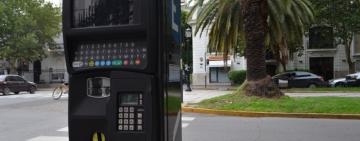 Vuelven a funcionar el estacionamiento medido y los carriles exclusivos
