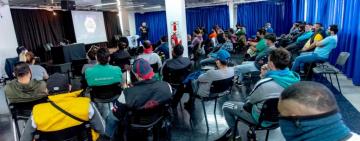 Se realizó una capacitación para cadetes y deliverys
