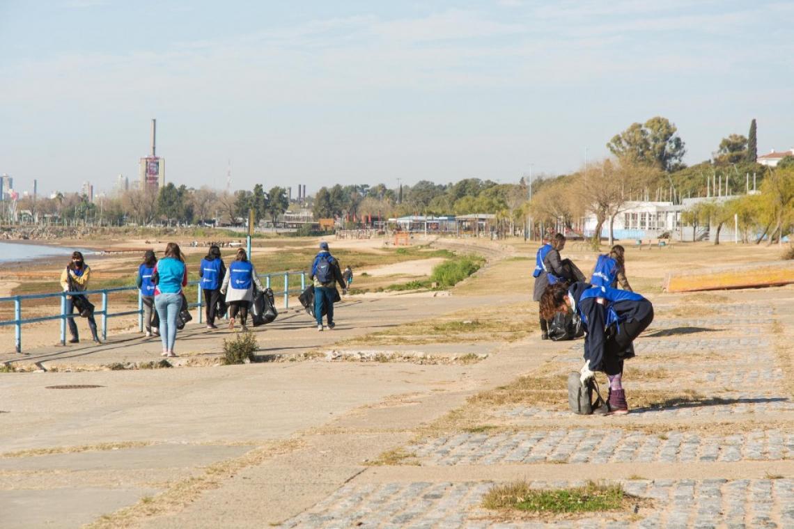 El municipio convoca a participar de una nueva jornada de limpieza del río Paraná y sus costas