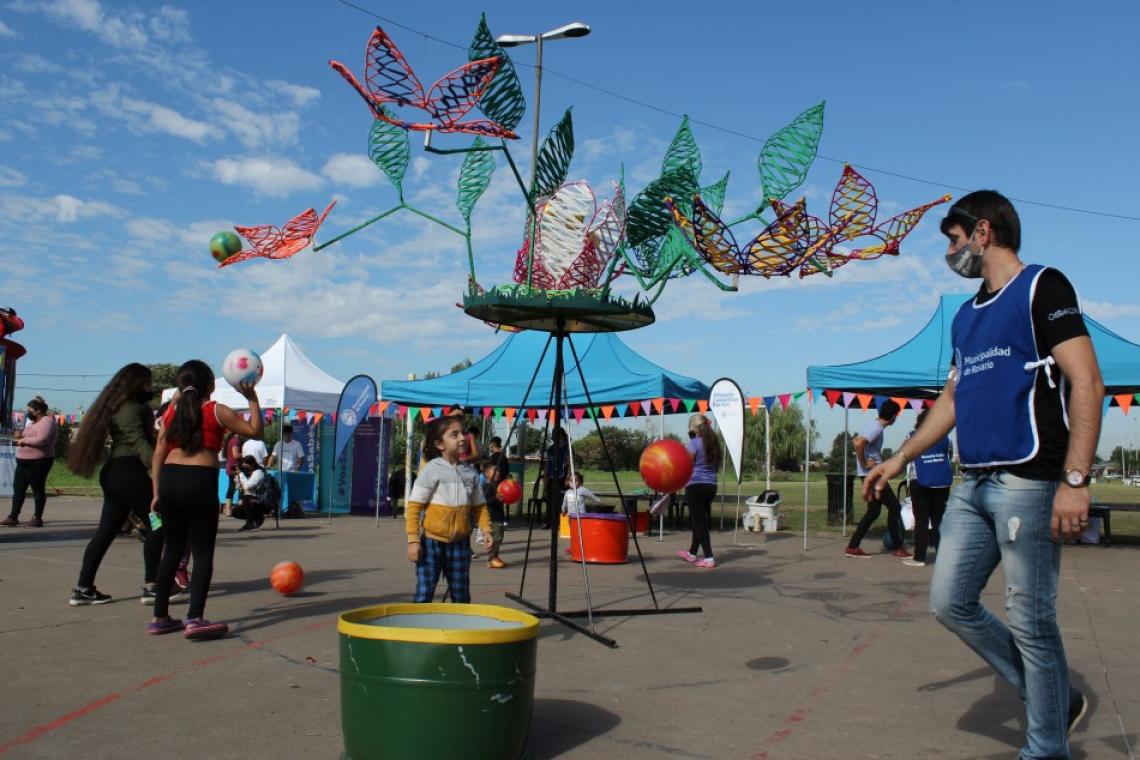 Plaza de los Cuidados: una propuesta itinerante para compartir los espacios públicos de la ciudad