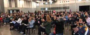 Rosario Emprende: más de 350 emprendedoras y emprendedores recibieron diplomas