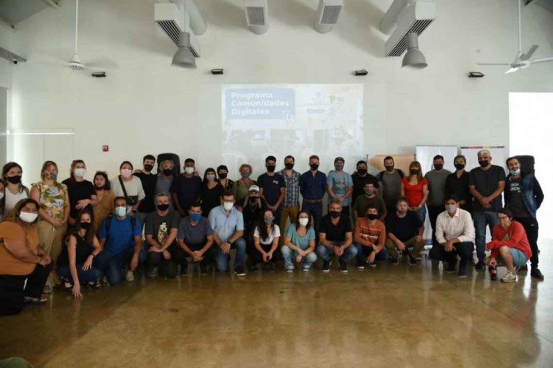 Comunidades Digitales: 400 jóvenes participarán de la flamante propuesta de alfabetización tecnológica