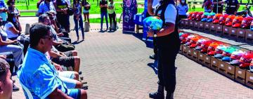 La Municipalidad capacitó a motociclistas y entregó 100 cascos