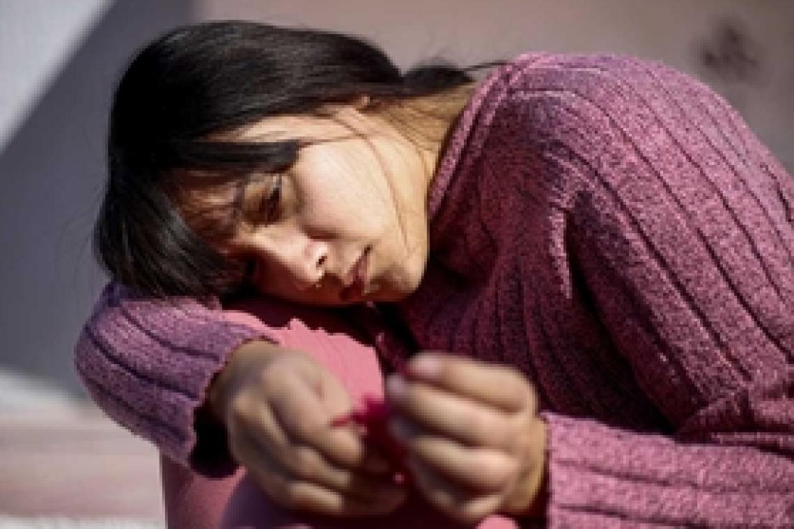 Millennials y generación Z: por qué se los conoce como la "generación deprimida"