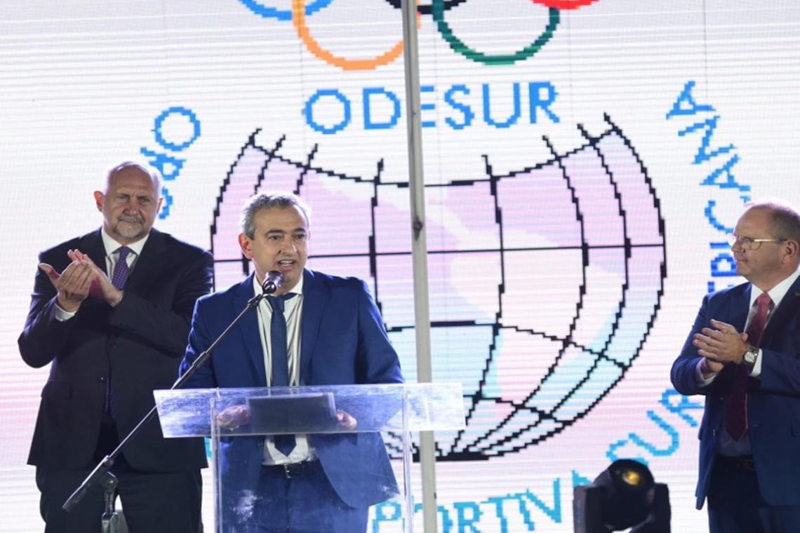 Javkin: «No nos van a ganar, somos una ciudad de paz»