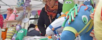 Las Ferias y Mercados Arriba Rosario ofrecen sus productos en el Parque a la Bandera