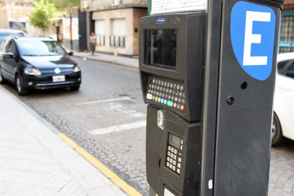 Previo a las fiestas se libera el estacionamiento en parte del radio céntrico