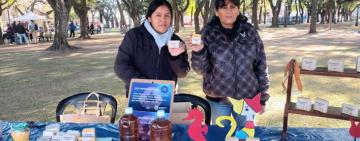 Inclusión Circular: producen detergente con aceite de cocina usado y apuntan a ingresar a las ferias