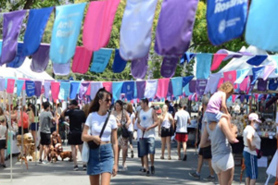 Este fin de semana largo vuelven el Biomercado y la feria Rosarigasina