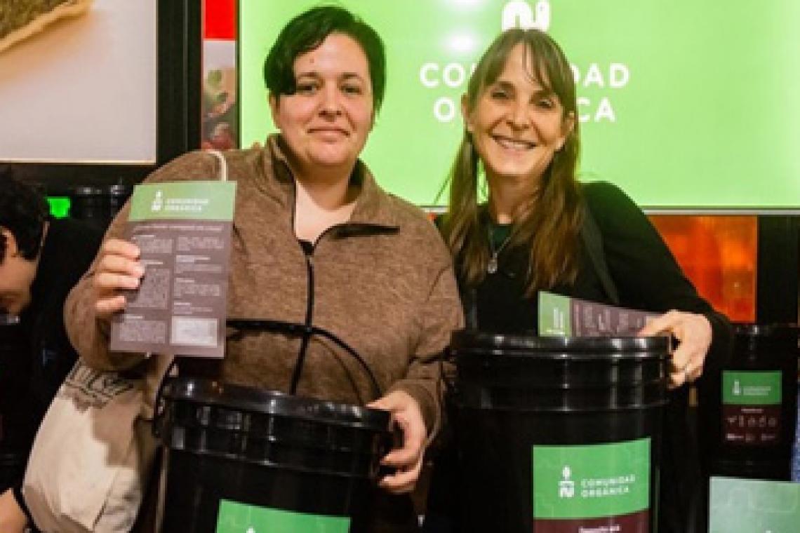 Comunidad Orgánica: finalizaron los talleres con una actividad en el Mercado del Patio
