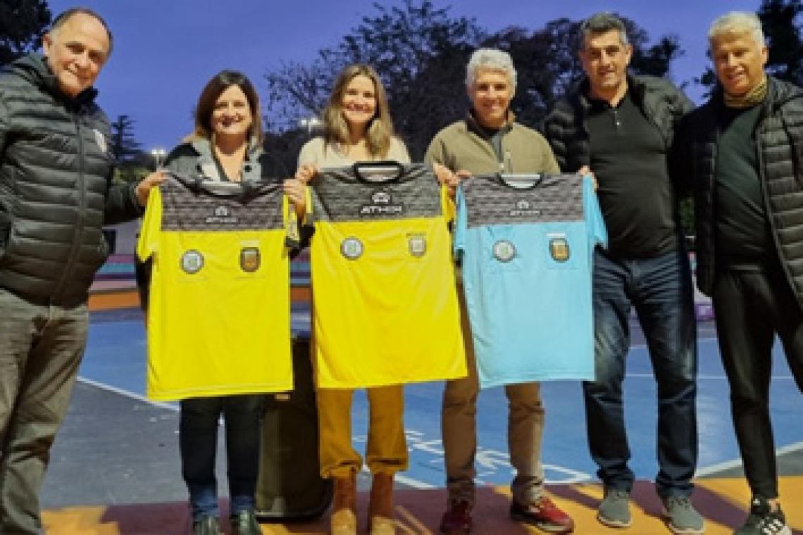 La Municipalidad lanzó la Escuela de Árbitros de Fútbol Rosario