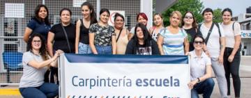 Finalizó la tercera edición de la capacitación para mujeres en carpintería de aluminio