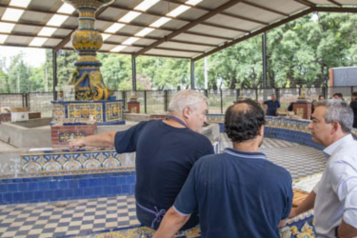 Avanzan los trabajos de restauración de la Fuente de los Españoles