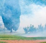 Continúan los operativos de fumigación en espacios verdes