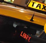 Taxis: el municipio presentó medidas para mejorar y modernizar el sistema