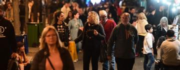 La ciudad disfrutó con todo la primera Noche de Peatonales del año