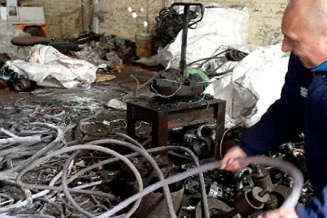 Chatarrerías: operativo conjunto entre el municipio y la Policía permitió incautar más de dos toneladas de materiales