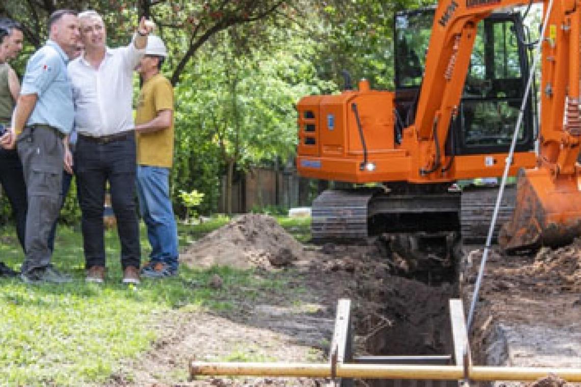 Municipio y Provincia iniciaron una amplia obra de cloacas en el noroeste de la ciudad