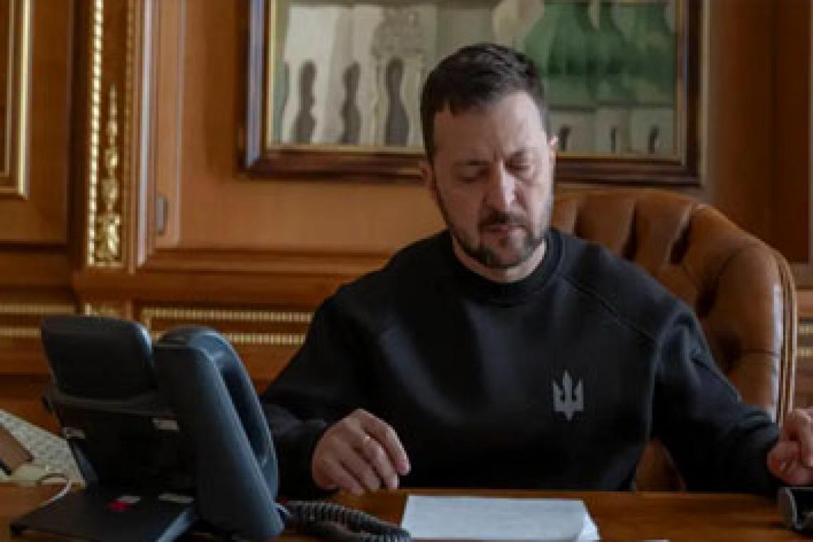Zelenski abre la puerta a una salida negociada con Rusia