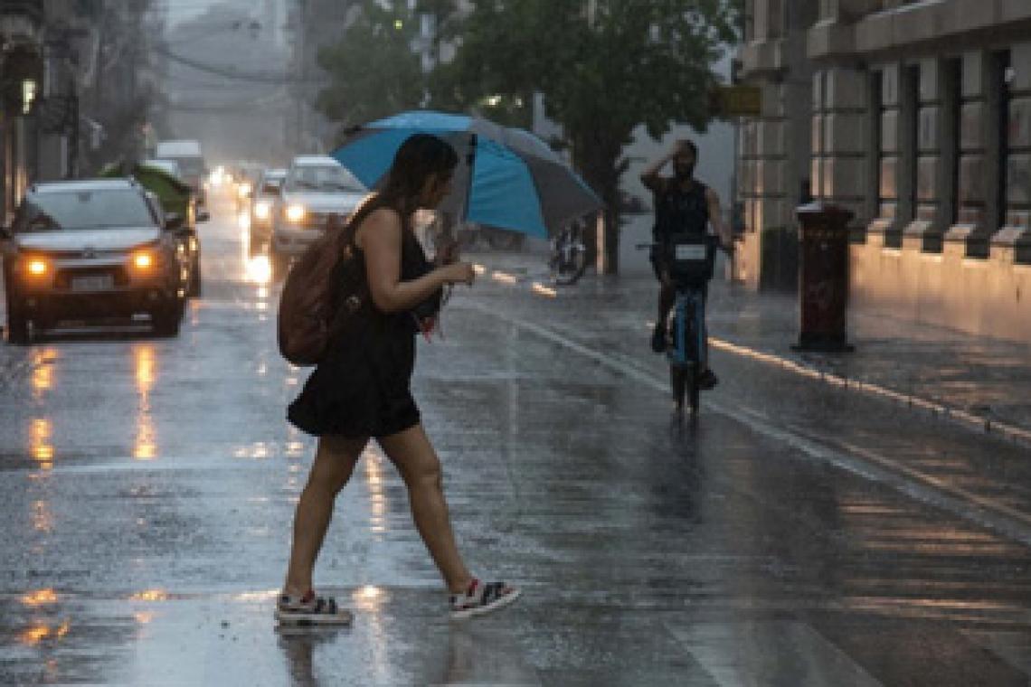 Rige alerta amarilla por tormentas para la mañana y tarde de este miércoles 27