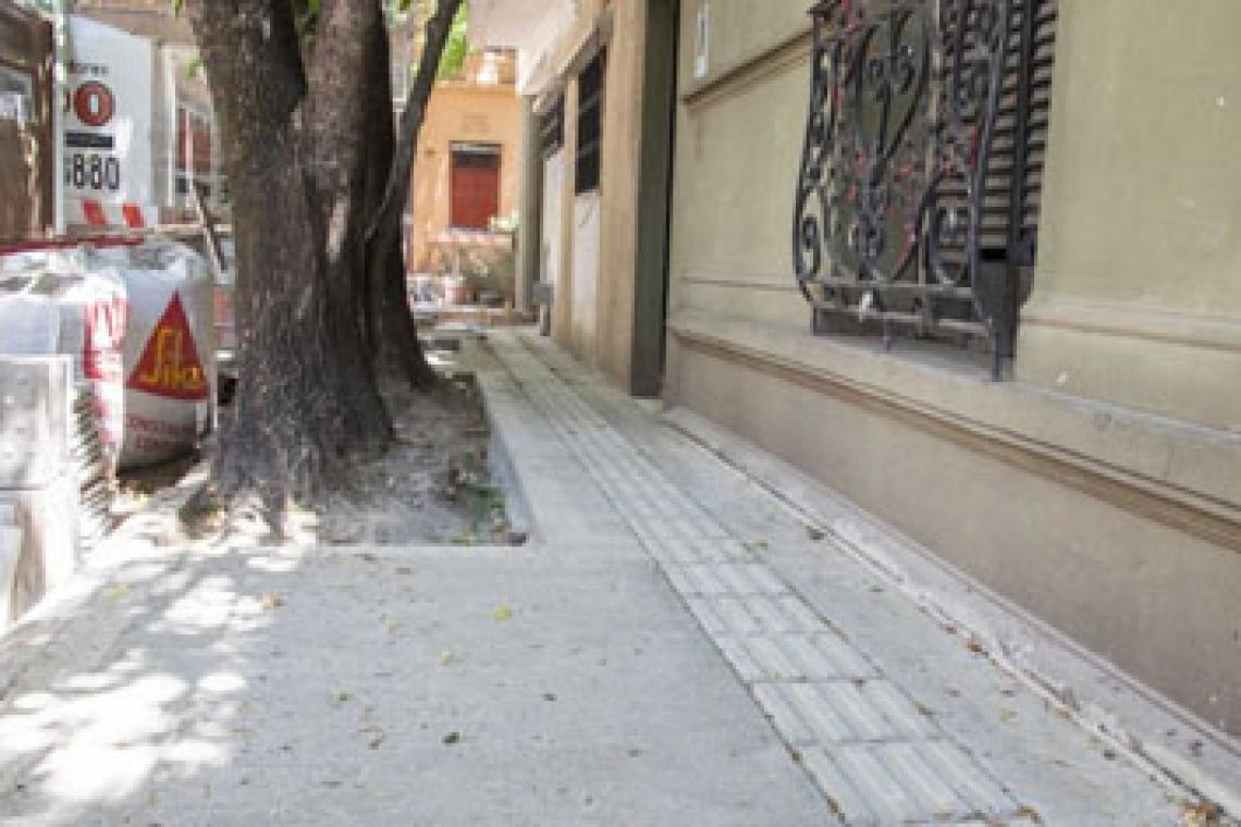 En solo 15 días unos mil vecinos se contactaron para reparar su vereda