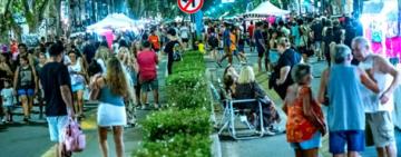 La ciudad vivió otro fin de semana con eventos masivos y los rosarinos se apropiaron de plazas, parques y calles