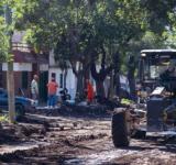 Javkin presentó el pavimento definitivo y nuevos contenedores en barrio Tiro Suizo