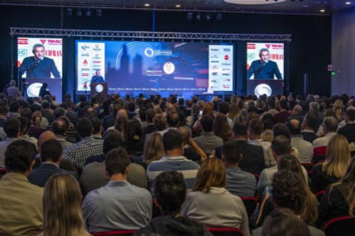 «La industria de la construcción tiene que ver con nuestra fortaleza como ciudad»