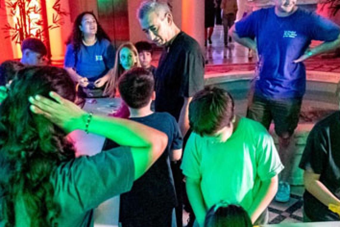 Niñas y niños de la ciudad tuvieron una nueva Aventura Nocturna en el Palacio de los Leones