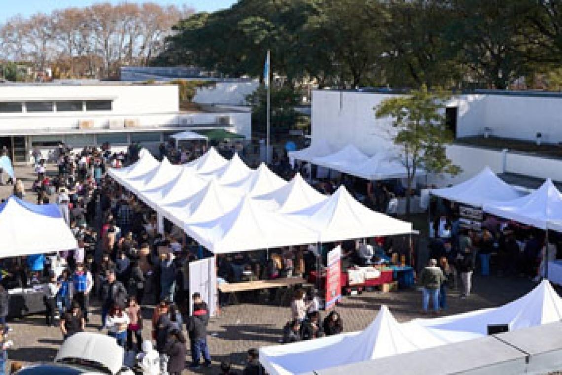 Gran participación estudiantil en Expo Educativa