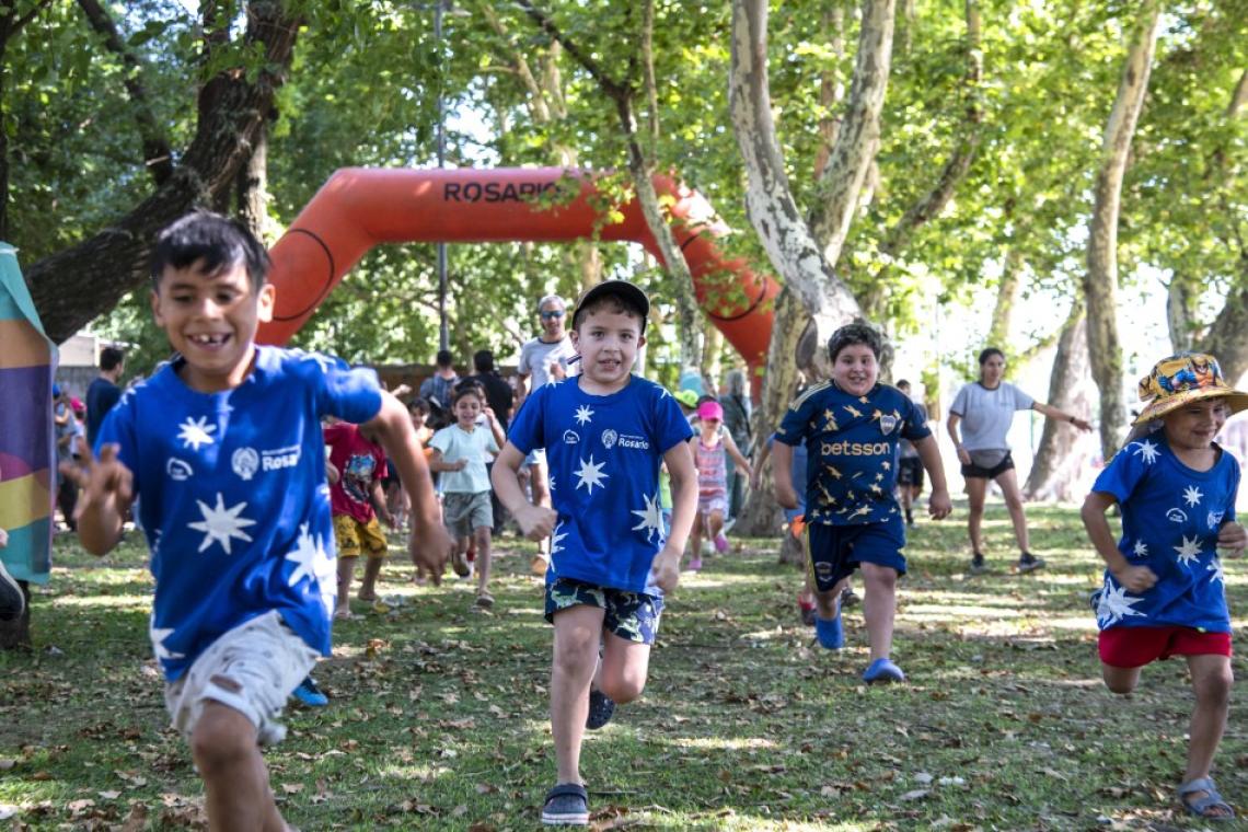El municipio presentó oficialmente la temporada de verano 2025/2026
