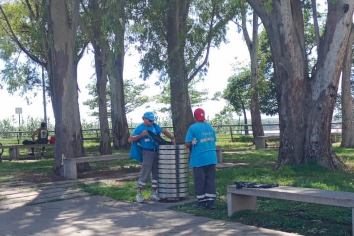 Año Nuevo: cuadrillas del Municipio realizaron un intenso operativo de higiene urbana