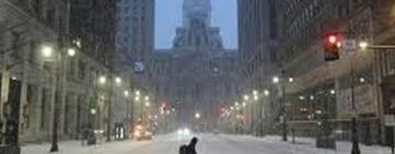 EE.UU. en emergencia: ciclón bomba, desabastecimiento y crisis social por operativos migratorios