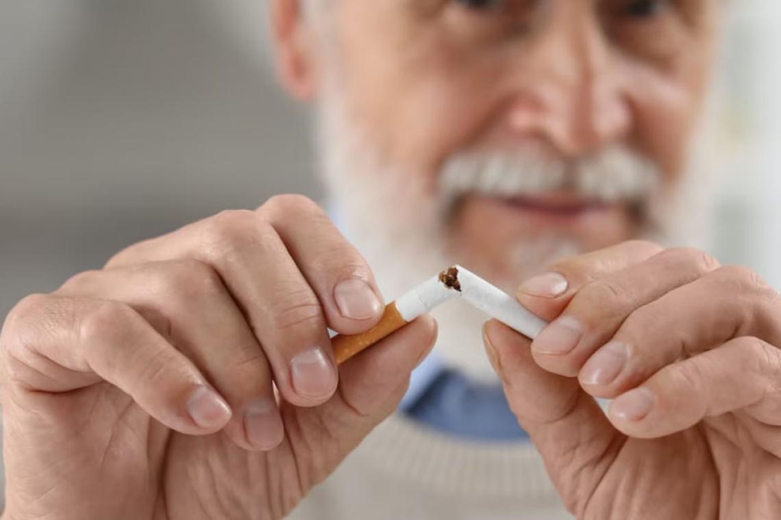 Por qué cuesta tanto dejar de fumar y qué pasa con cada generación