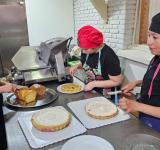 Anuncian más de 80 cursos de oficios gratuitos en los CMD y centros de emprendedores de Rosario