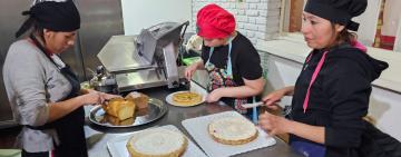 Anuncian más de 80 cursos de oficios gratuitos en los CMD y centros de emprendedores de Rosario