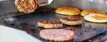 Crean la Cámara de Hamburgueseros de Rosario y lanzan promoción con precios a $1000