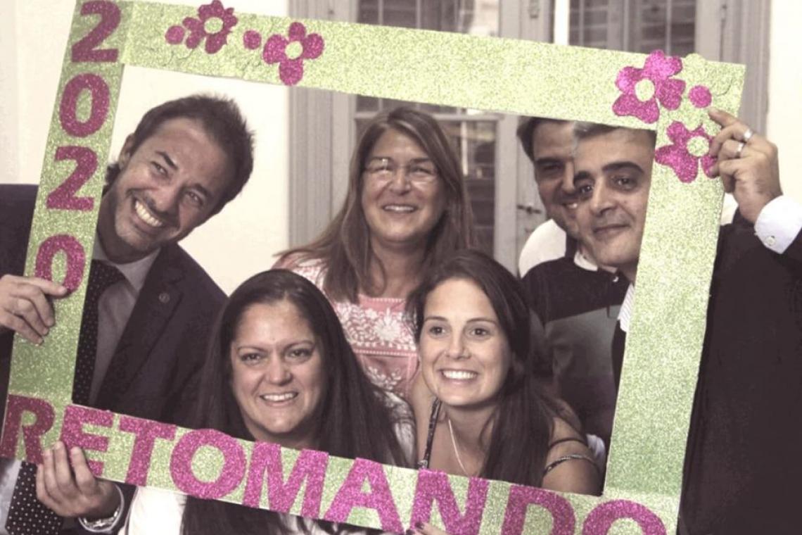 Natalia Carlisi, una madre que logró terminar sus estudios a los 43 años con el Plan Retomando
