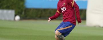 Messi se adapta al nuevo Barcelona de Koeman, sin todavía muchos cambios
